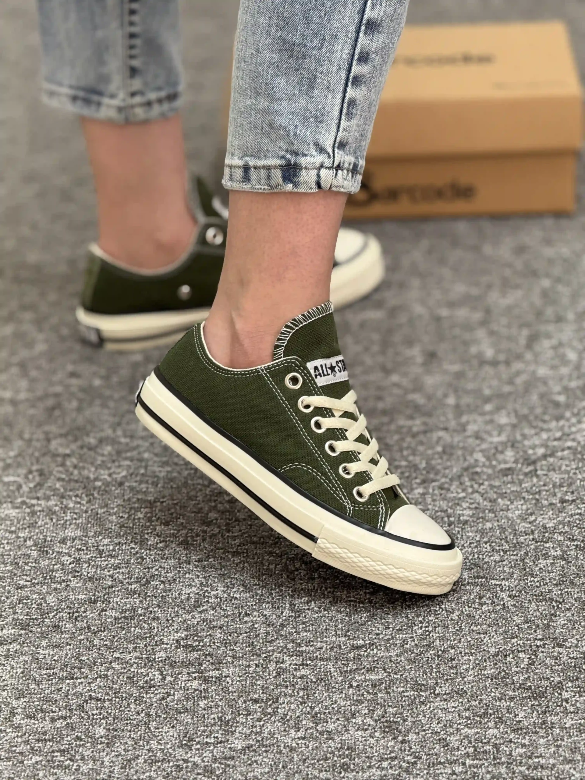 کانورس ساق کوتاه سبز ارتشی