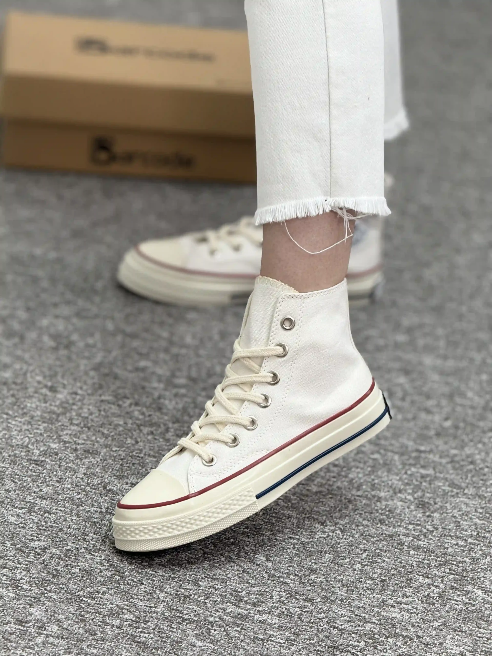 آل استار ساق بلند سفید ردلاین B2