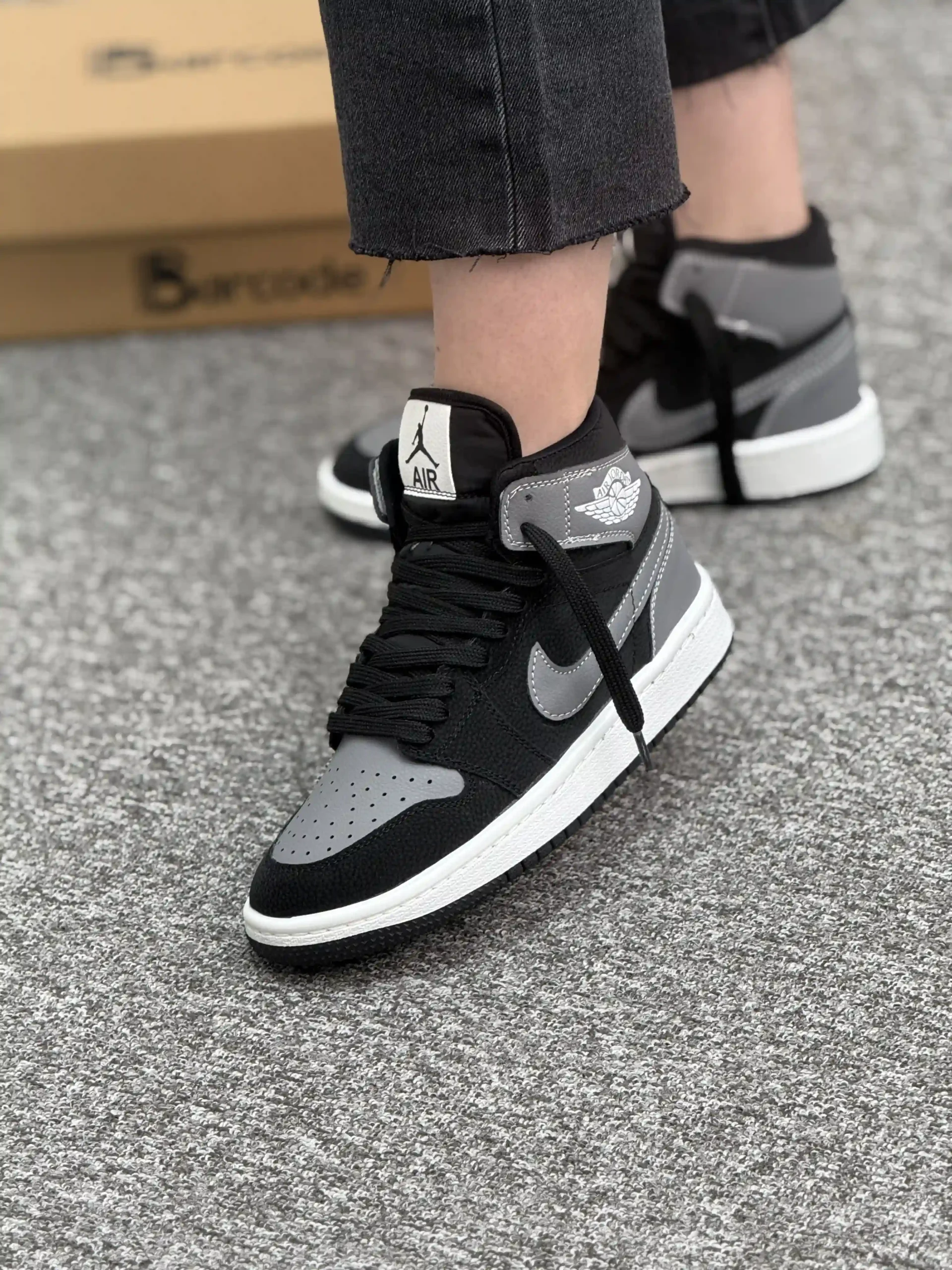 جردن 1 ساق بلند